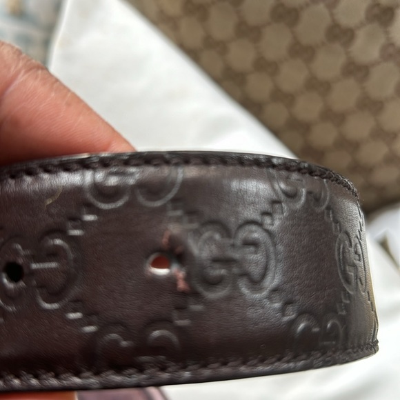 Gucci Brown Leather Belt with Gold Buckle full length 105cm. - Picture 4 of 6